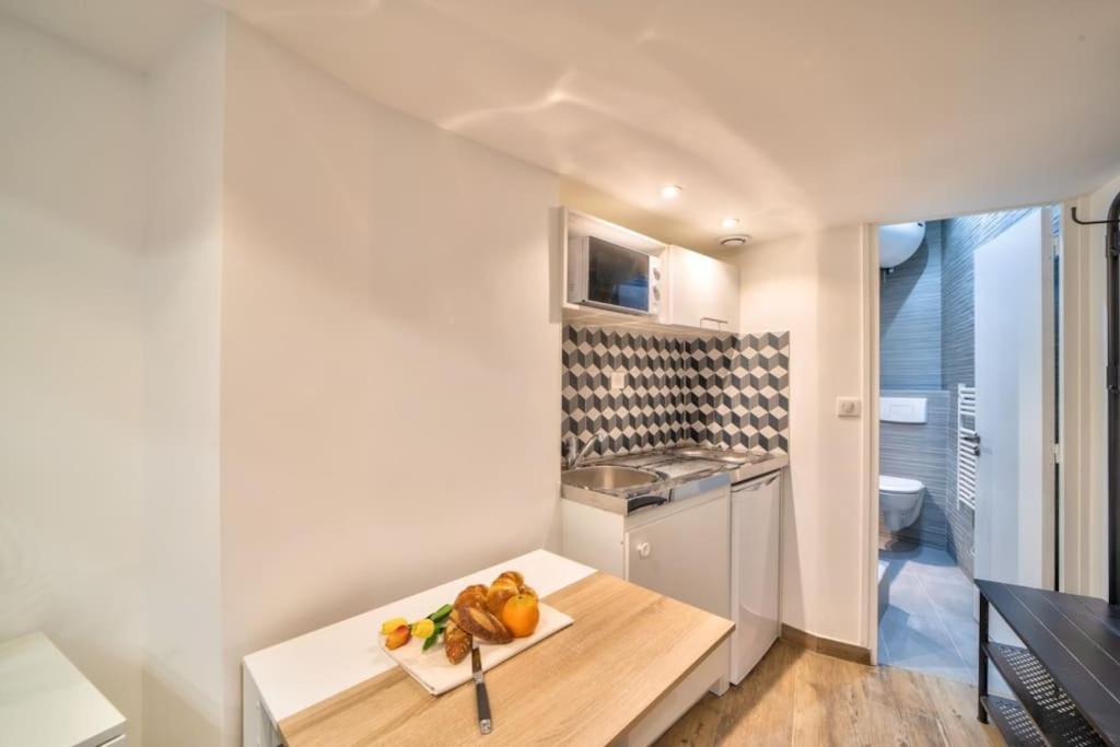 Bel Appartement Au Coeur De Montmartre باريس المظهر الخارجي الصورة